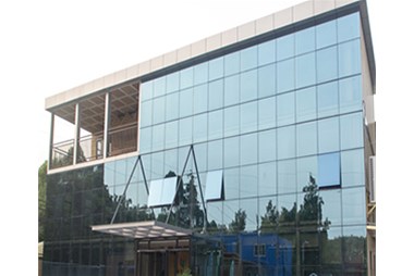 集裝箱做的辦公樓，辦公環(huán)境美美的！